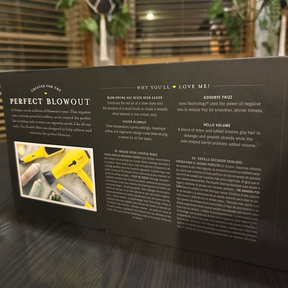 Drybar double shot blowout brush NEW in Box - Picture 2 of 6